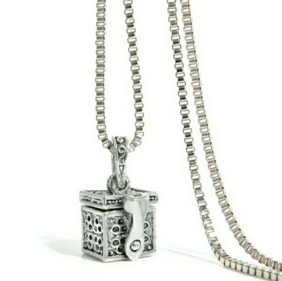 Silver Mini Keepsake Urn Cremation Ash Pendant - Picture 4 of 6